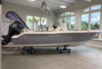 2023 Key West 189 FS Manta Gray/White Boat